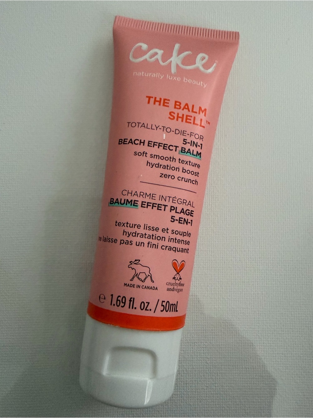 Cake The Balm Shell Beach Effect Balm - Pink and White
